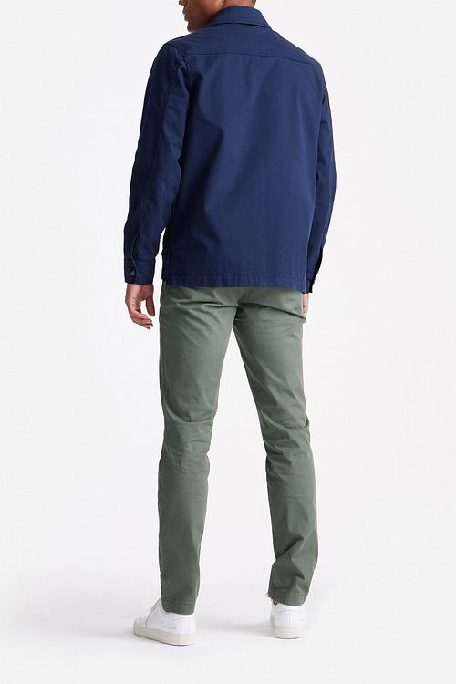 KING Essentials The Benjamin Overshirt Navy Model / Achterkant
