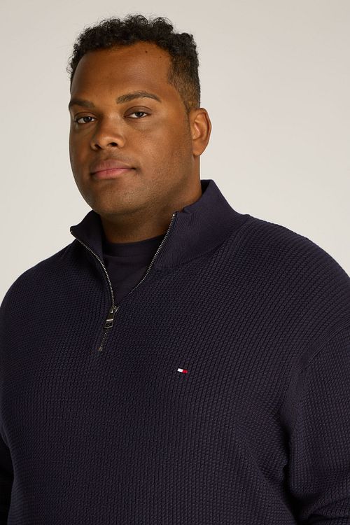 Tommy Hilfiger Big & Tall Half Zip Pullover Structure Navy Model / Detail