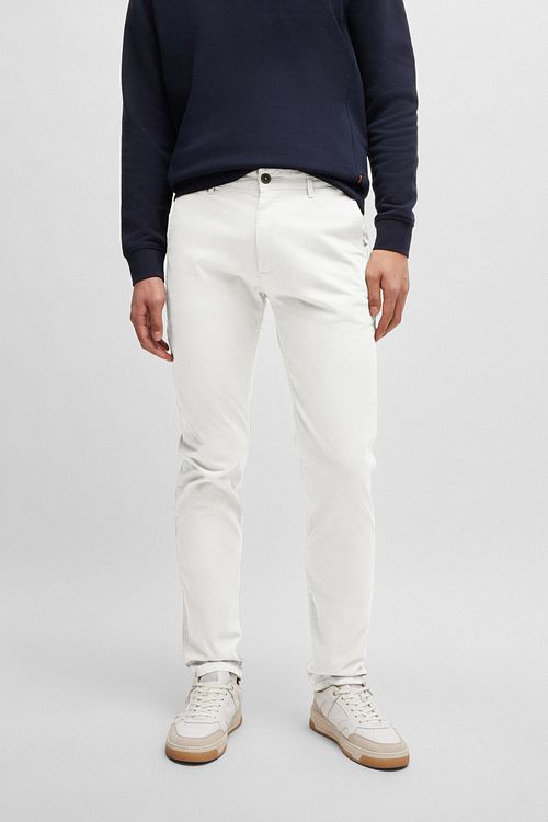 BOSS Satin Chino Blanche Model / Voorkant