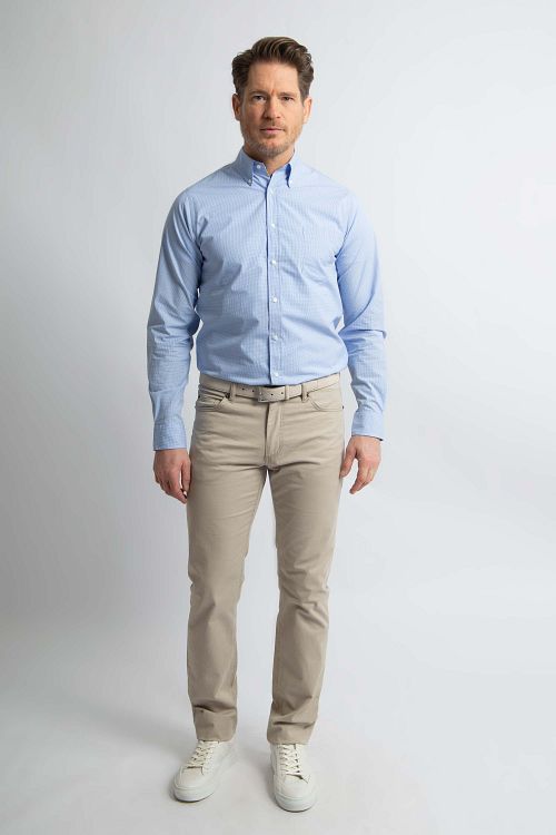Steppin' Out Pants 5-pocket Johnson Sand Model / Voorkant