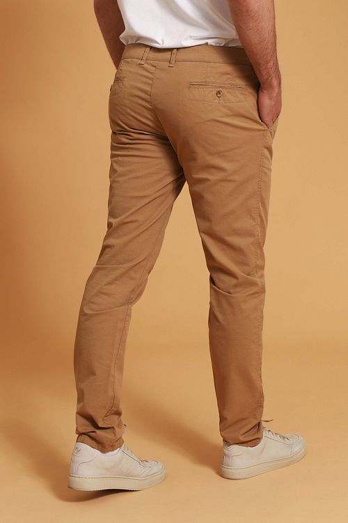 Passerende Plato Chino Cognac Model / Voorkant