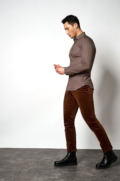 Desoto Skjorte Kent Mønster Brun Model / Zijkant