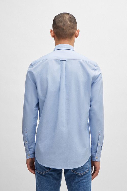 Camisa BOSS Rickert en azul claro Model / Achterkant