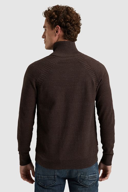 Cast Iron Knitted Vest Bruin Model / Achterkant