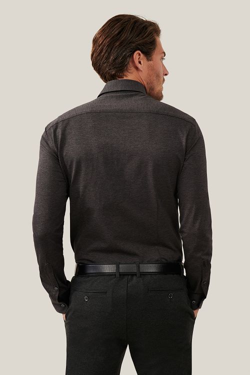 Camisa Brizino Cavallaro en antracita Model / Achterkant