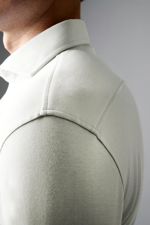 Desoto Camicia Essential Hai Jersey Champagne Model / Detail