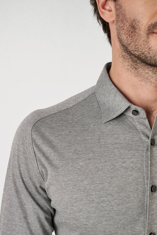 Camisa Kent Desoto gris Model / Detail