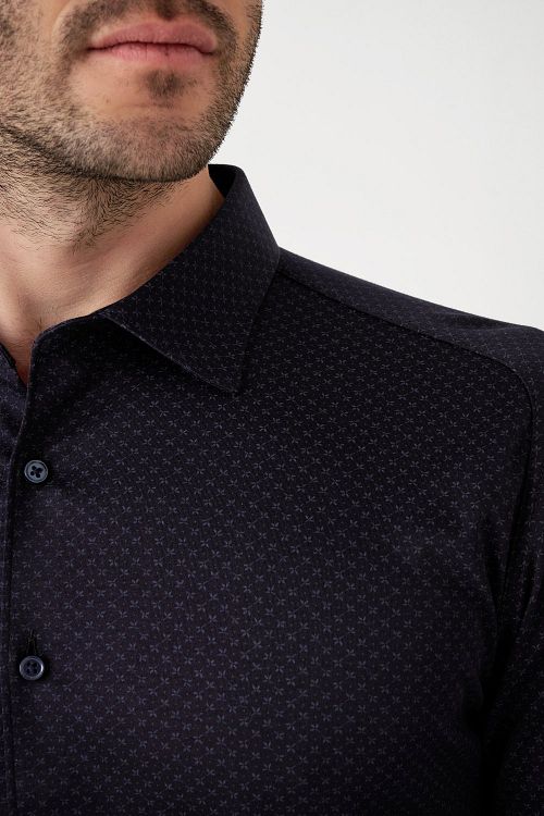 Camisa Desoto con estampado Wings Navy Model / Detail