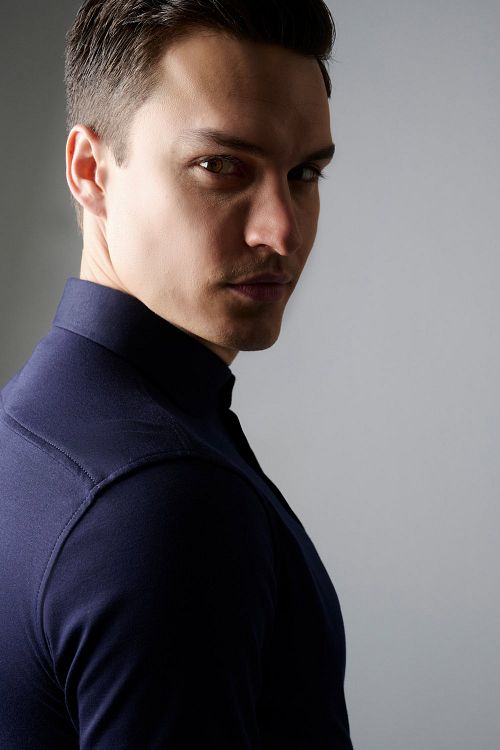 Desoto Essential Skjorta Hai Jersey Navy Model / Detail