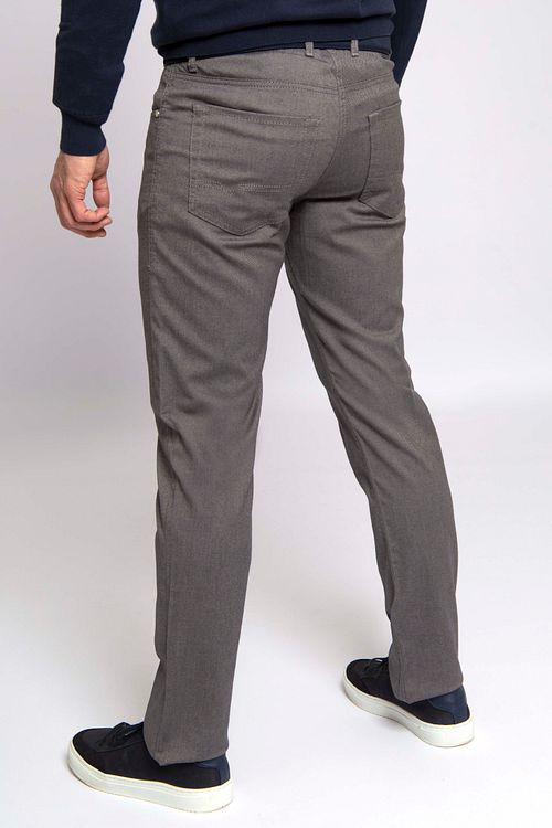 Mac Broek Arne Grijs Model / Achterkant