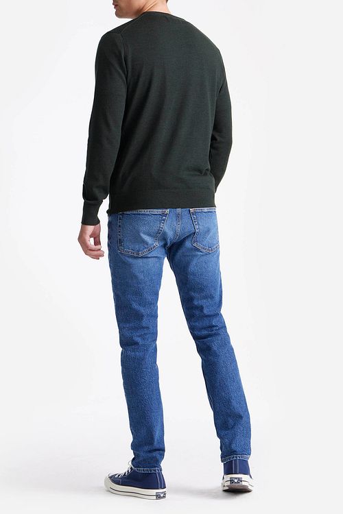 Kong Essentials The Jon Pullover i Merinoull Mørkegrønn Model / Achterkant