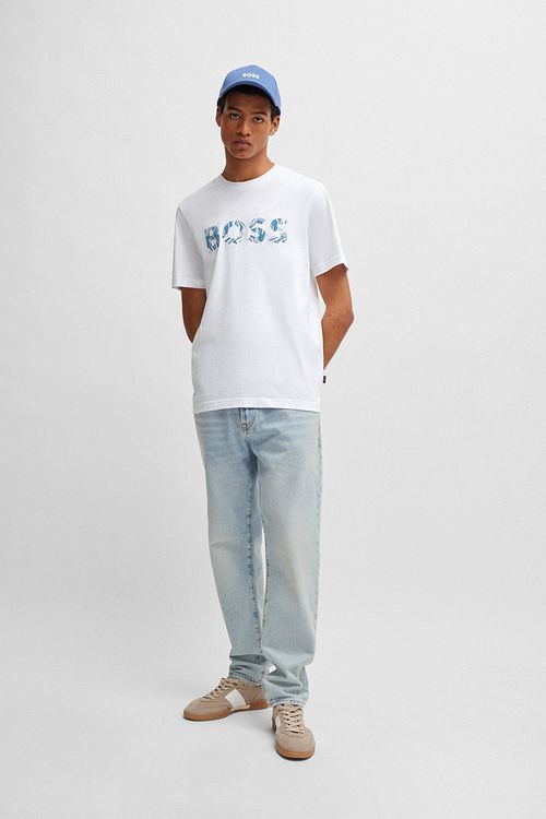 BOSS T-shirt Bossocean Hvid Model / Voorkant