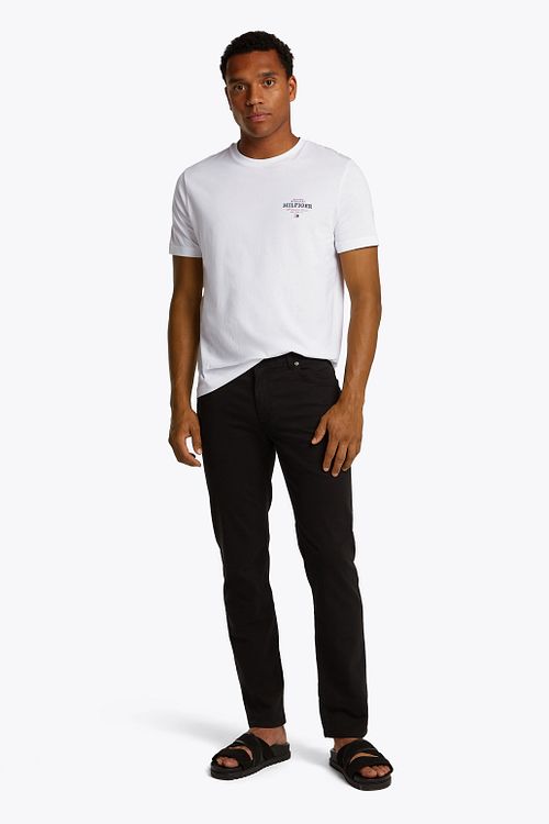 Tommy Hilfiger T-shirt Logo Monotype Hvid Model / Voorkant