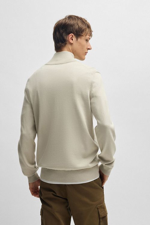Jersey BOSS Kanobix Half Zip en color crudo Model / Achterkant