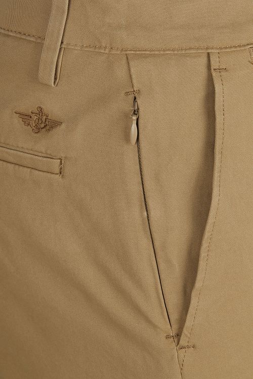 Dockers Alpha Tapered Chino 360 Flex Khaki Product / Detail