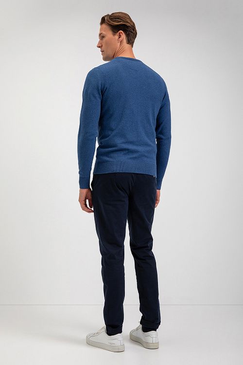 McGregor Pull Mix Laine Merino Mid Blauw Model / Achterkant