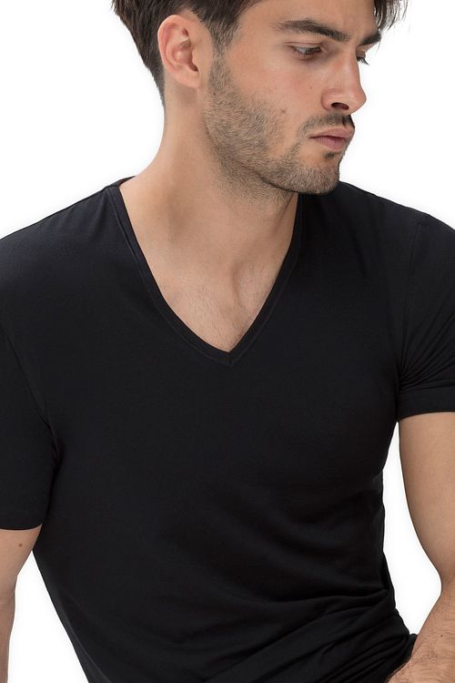 Mey V-Ausschnitt Dry Cotton T-Shirt Schwarz 2-Pack Model / Zijkant