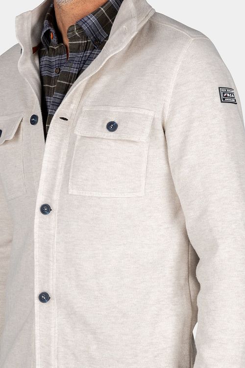 NZA Logan Strickjacke Ecru Model / Detail