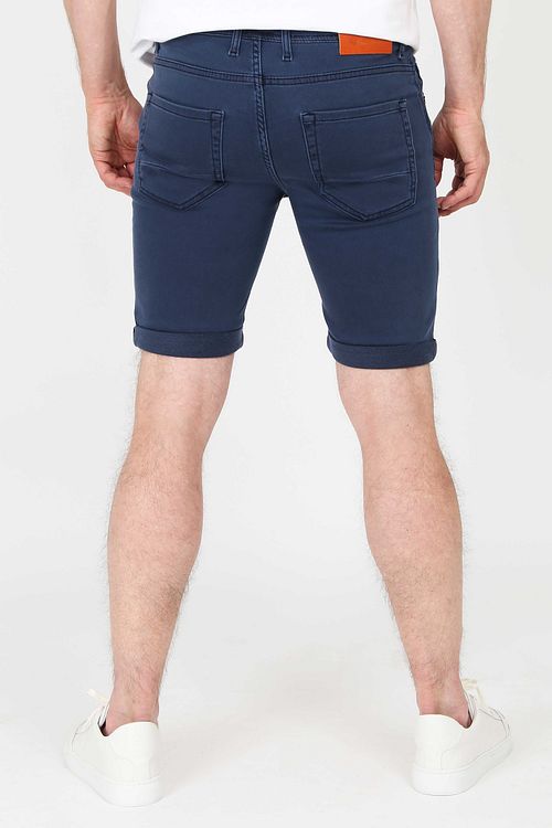 Suitable Kant Shorts w kolorze granatowym Model / Achterkant