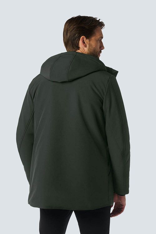 No Excess Jacke Dunkelgrün Model / Achterkant