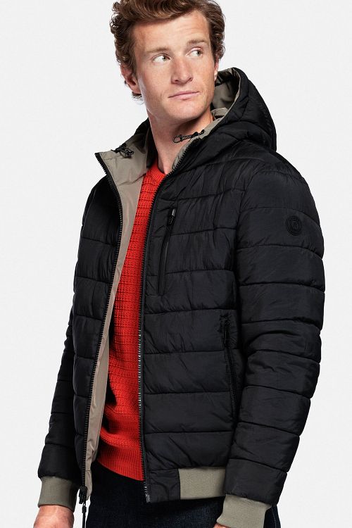 Reset Esbjerg Jacke Grün Model / Voorkant