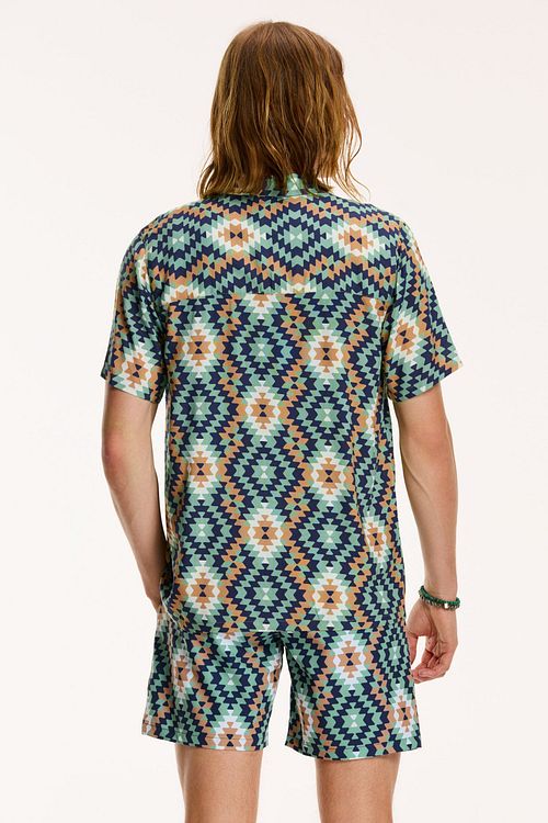 Shiwi Skjorte Mayan Geo Grøn Model / Detail