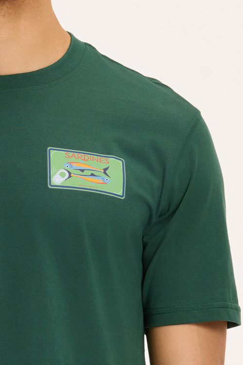 Shiwi T-Shirt Sardines w kolorze Cilantro Green Model / Detail