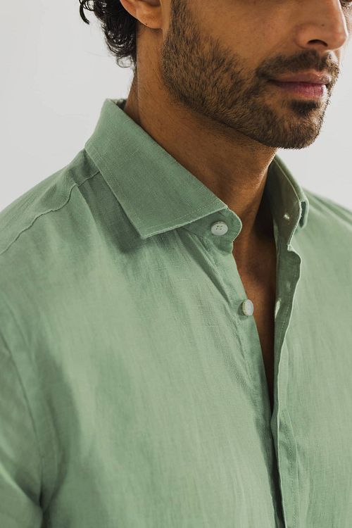 State of Art Chemise De Lin Vert Model / Detail