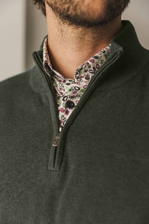 State Of Art Half Zip Pullover Woods Dark Green Model / Detail
