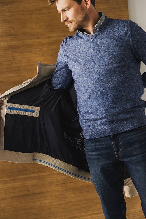 State Of Art Veste Unie Gonflé Beige Model / Detail