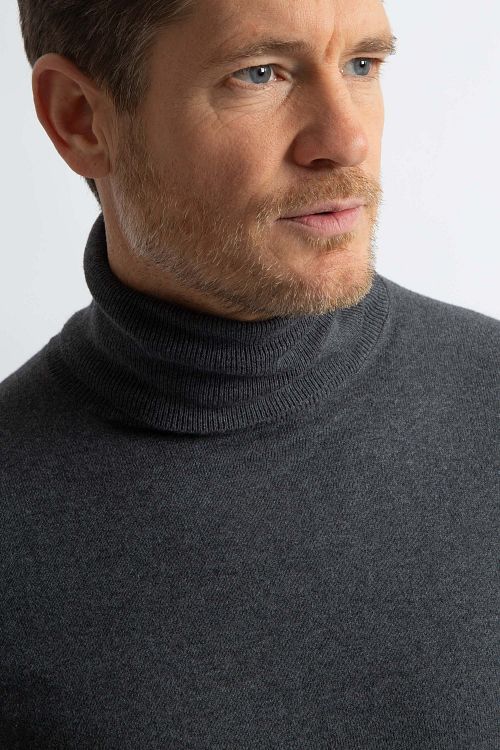 Steppin' Out Coltrui Cotton Cashmere Antraciet Model / Detail