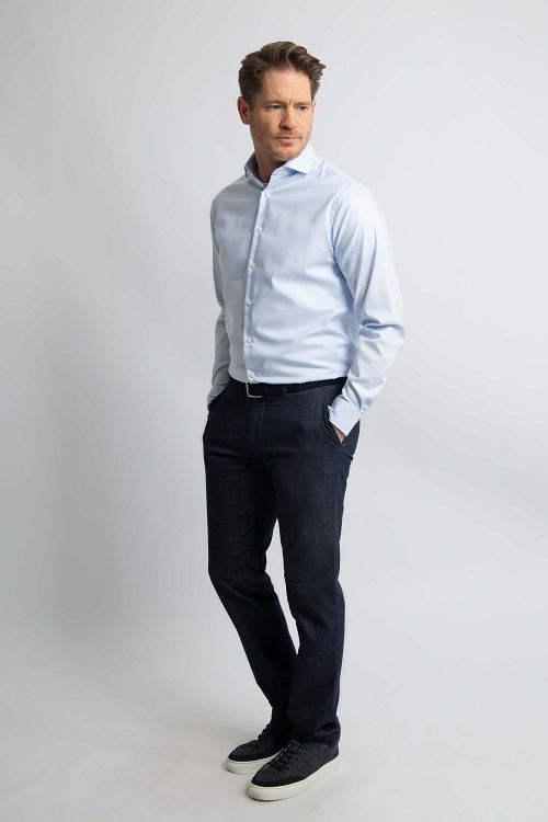 Steppin' Out Hemd Twill Hellblau Model / Voorkant