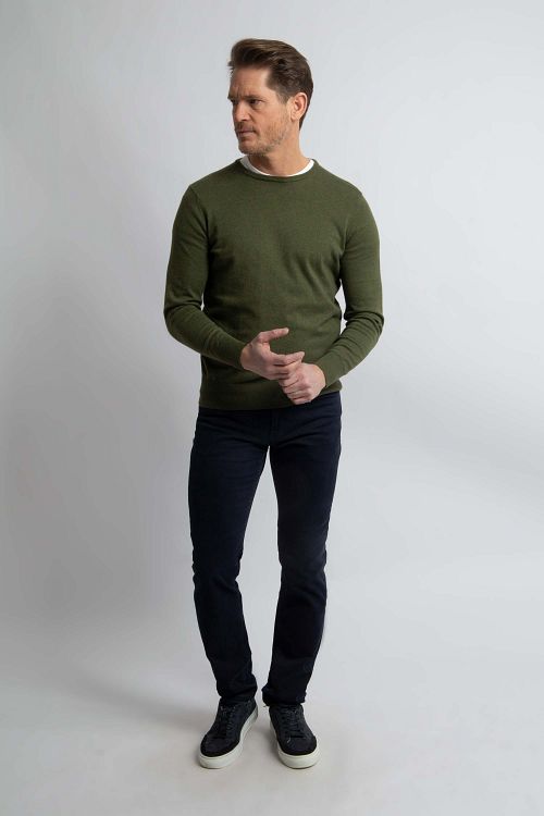 Steppin' Out Sweter z bawełny i kaszmiru w kolorze oliwkowej zieleni Model / Voorkant