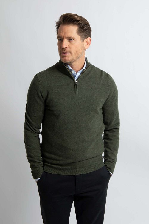 Steppin' Out sweter z krótkim zamkiem (Half Zip) z wełny merino, oliwkowozielony Model / Voorkant
