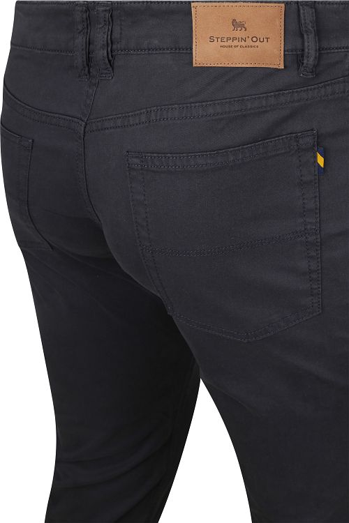 Steppin' Out Trousers 5-pocket Johnson Navy Product / Detail