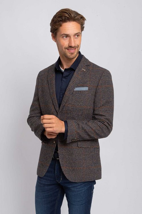 Suitable Blazer Heleen Karos Braun Model / Voorkant mit Folkert