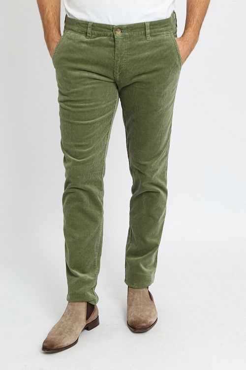 Suitable Chino Plato Corduroy Groen Model / Voorkant met Bram