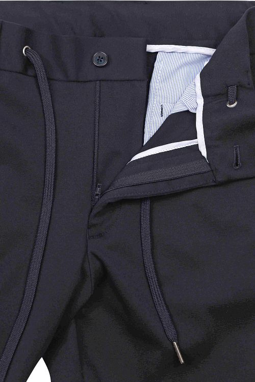 Suitable garnitur z dzianiny w kolorze granatowym Product / Detail