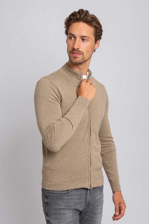 Suitable Cardigan Laine Cadir Sand Model / Voorkant