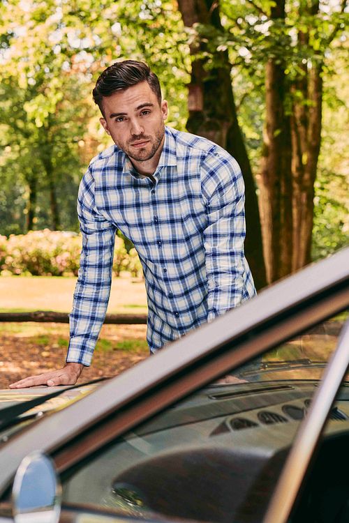 Suitable Hemd Widespread Flanel Kariert Blau Model / Sfeerbeeld