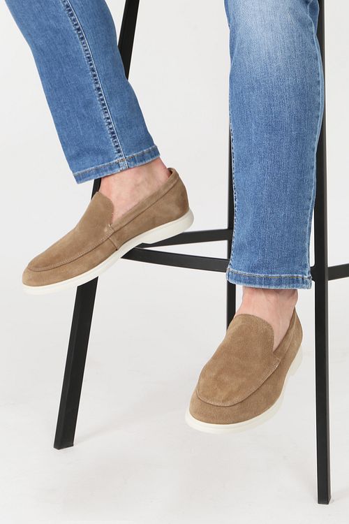 Suitable Loafers Beige Model / Sfeerbeeld