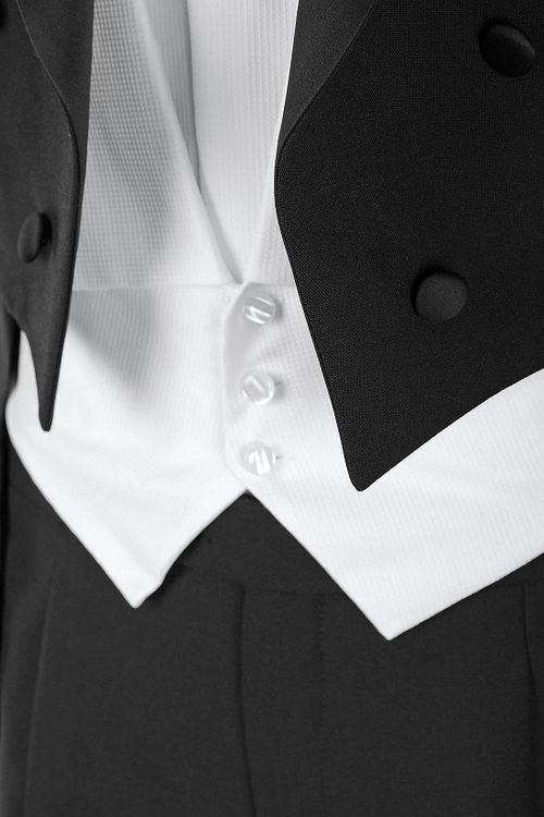 Tailcoat Wool Blend Prague Model / Detail