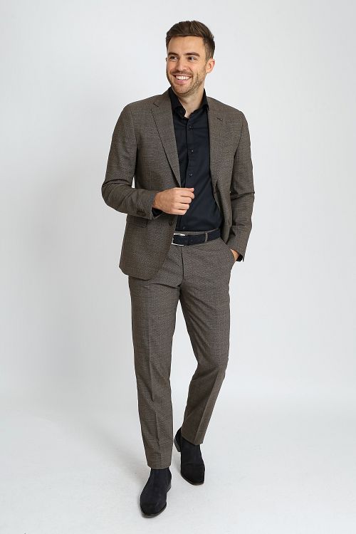 Suitable Strato Pied De Poule Dressing Gullfarget ull Model / Voorkant med Bram