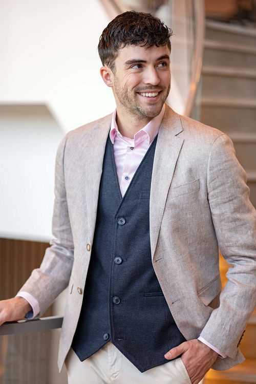 Suitable Vest Loop Navy Model / Voorkant