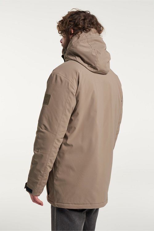 Tenson Chris MPC Jacke Taupe Model / Achterkant