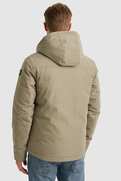 Vanguard Jacke Trackchase Grau Model / Achterkant