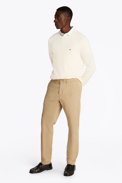 Sweter Tommy Hilfiger Structure w kolorze off-white Model / Voorkant