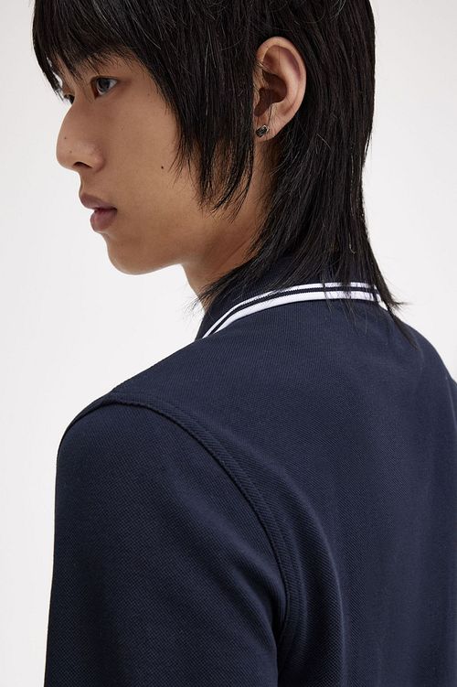 Fred Perry Longsleeve Polo w kolorze navy 238 Model / Detail