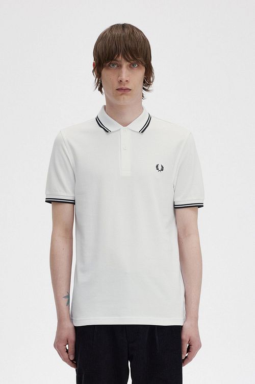 Fred Perry Polo M3600 Wit Model / Voorkant