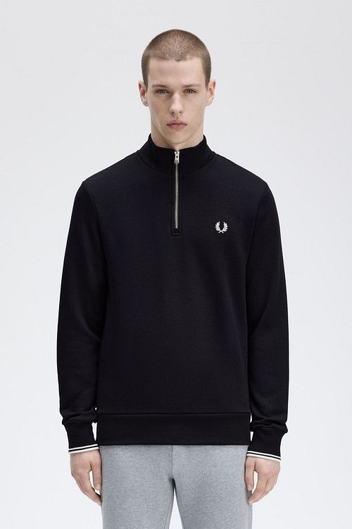 Fred Perry Half Zip Trui Zwart Model / Voorkant